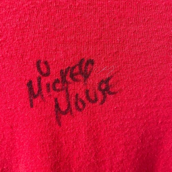 Vintage 90s Mickey & Co Disney Red Autographed Tshirt XL - Picture 6 of 13